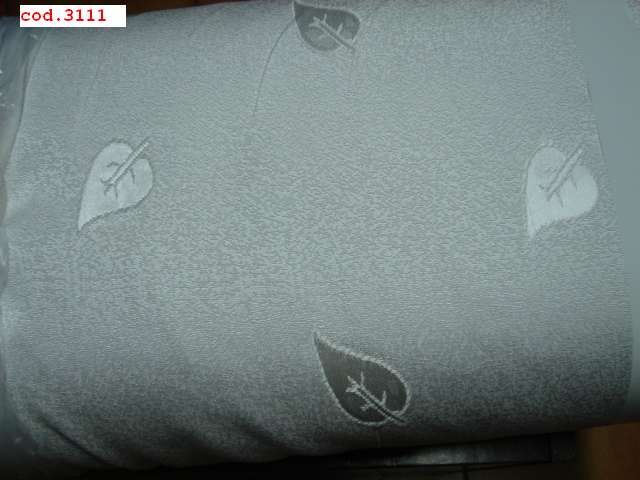 TOVAGLIA IN POLIESTERE 100% RASO E JACQUARD